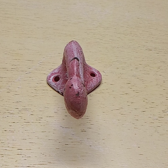Flamingo Cast Iron Wall Hook - Picture 3 of 6